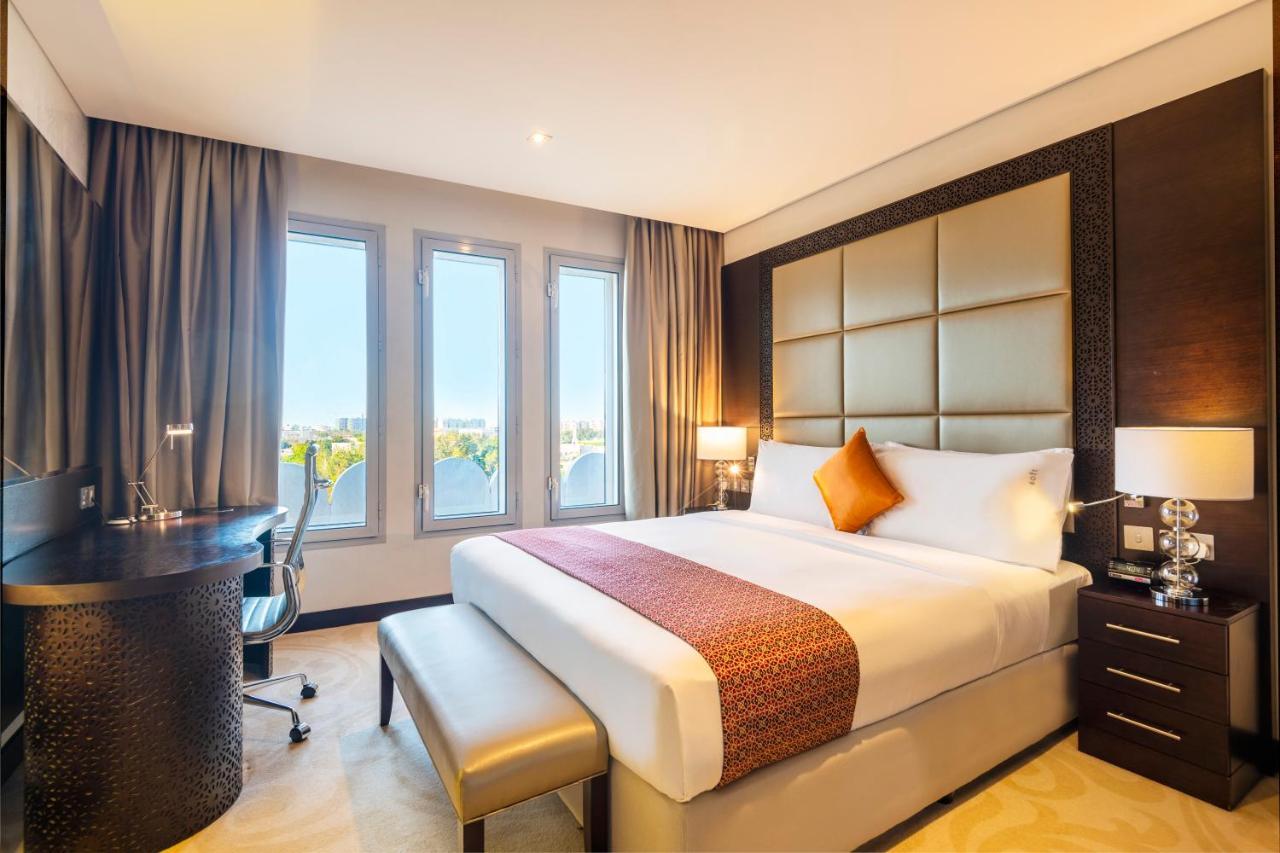 Holiday Inn Muscat Alseeb By Ihg Экстерьер фото