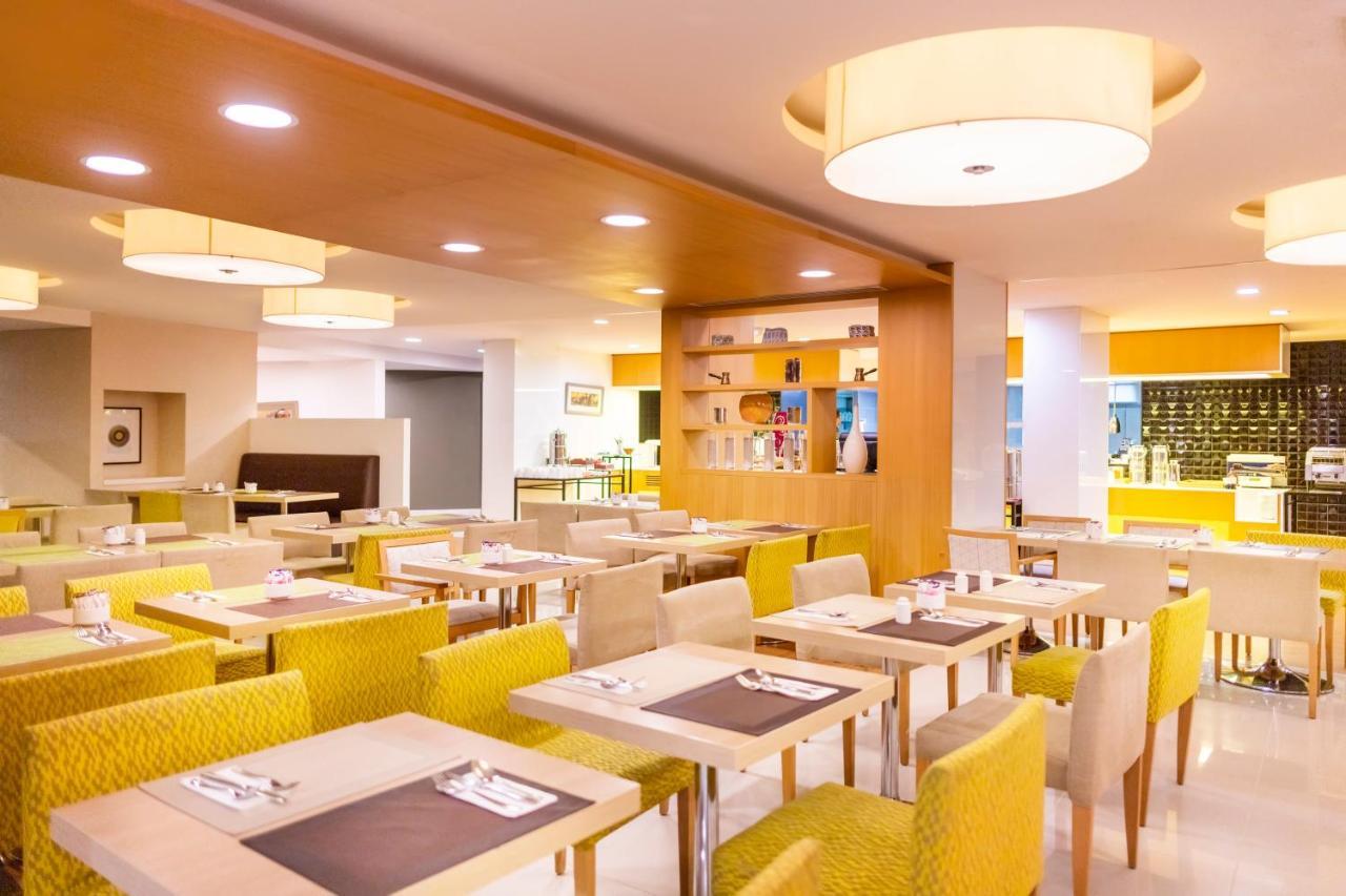 Holiday Inn Muscat Alseeb By Ihg Экстерьер фото