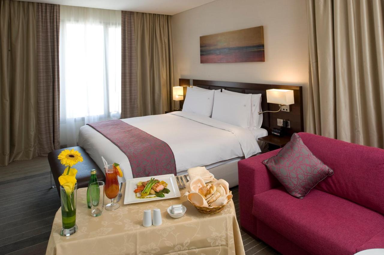 Holiday Inn Muscat Alseeb By Ihg Экстерьер фото