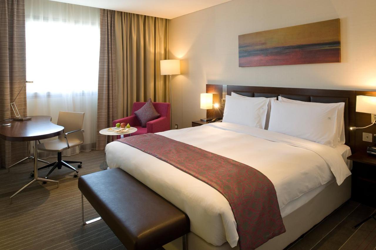 Holiday Inn Muscat Alseeb By Ihg Экстерьер фото